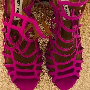 Steve Madden Fuchsia heels